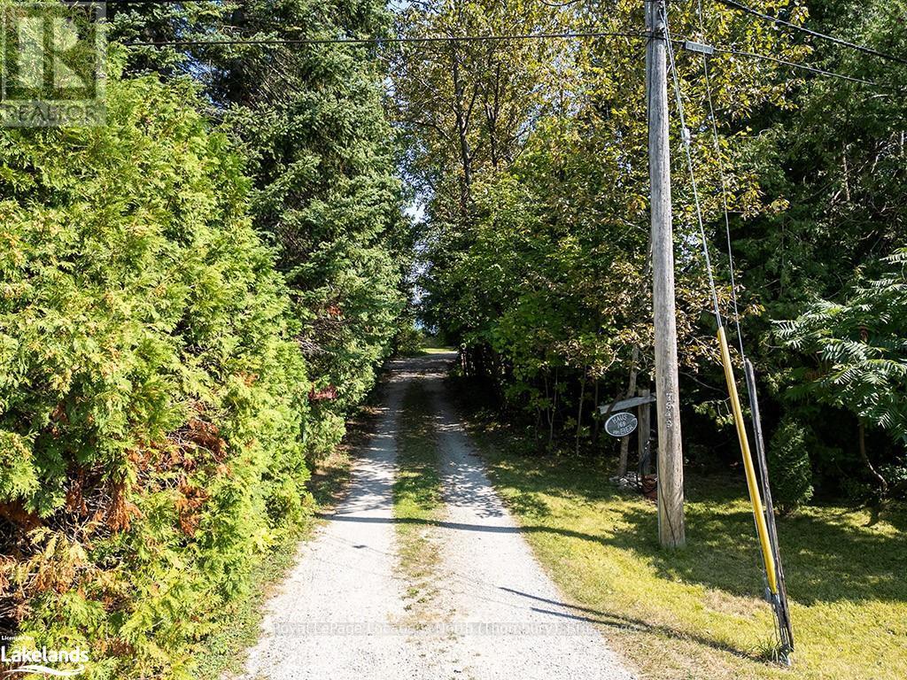 166 Bayview Avenue, Blue Mountains, Ontario  N0H 1J0 - Photo 17 - X10895477