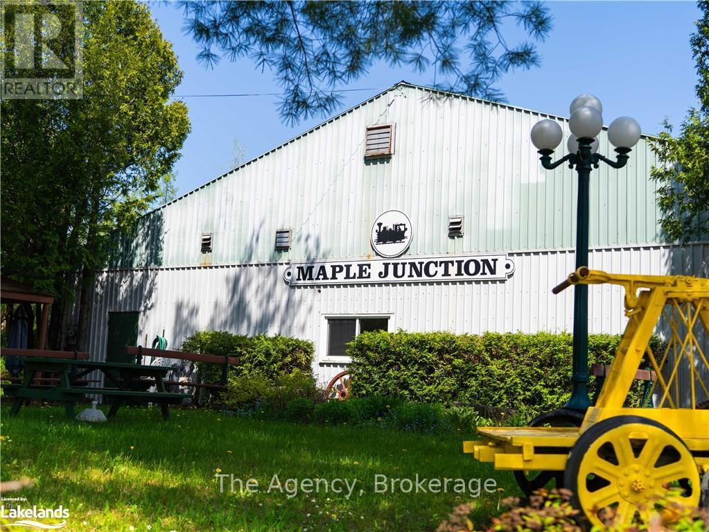14 Gray Road, Bracebridge (Macaulay), Ontario  P1L 1P8 - Photo 16 - X10895644