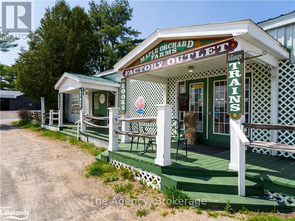 14 Gray Road, Bracebridge (Macaulay), Ontario  P1L 1P8 - Photo 2 - X10895644