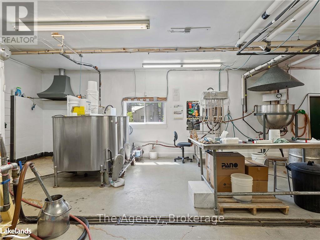 14 Gray Road, Bracebridge (Macaulay), Ontario  P1L 1P8 - Photo 40 - X10895644