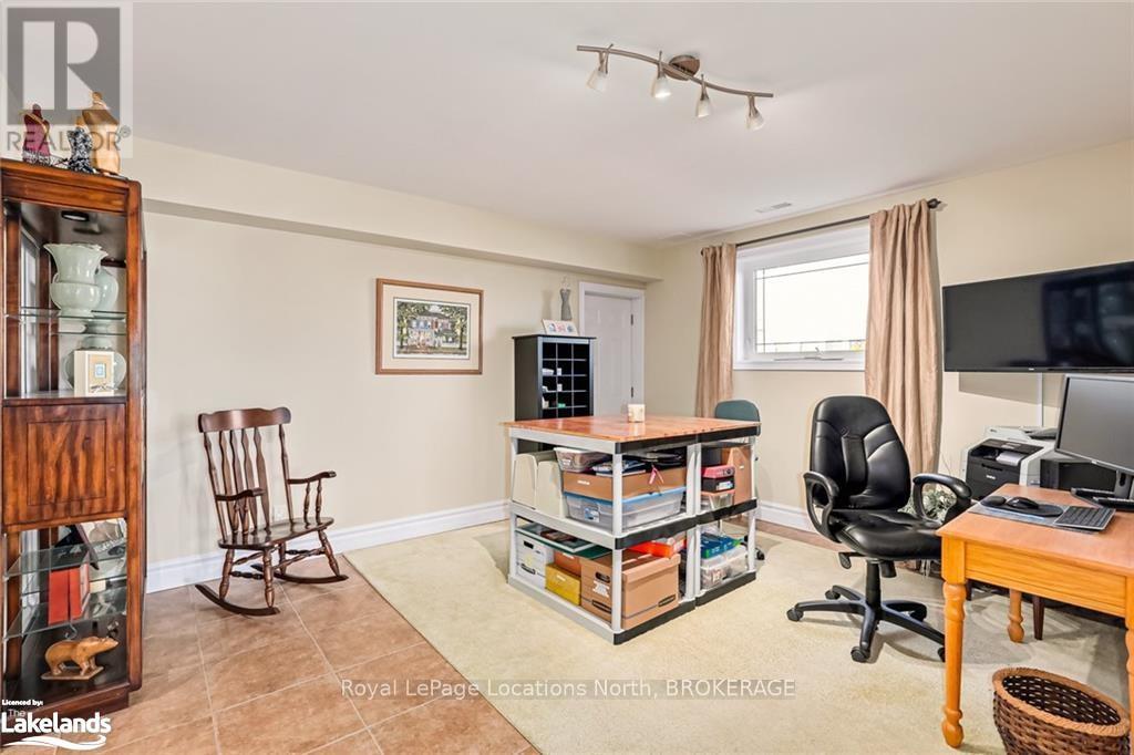 133 Lakeshore Road E, Blue Mountains (Blue Mountain Resort Area), Ontario  L9Y 0N1 - Photo 25 - X10895398