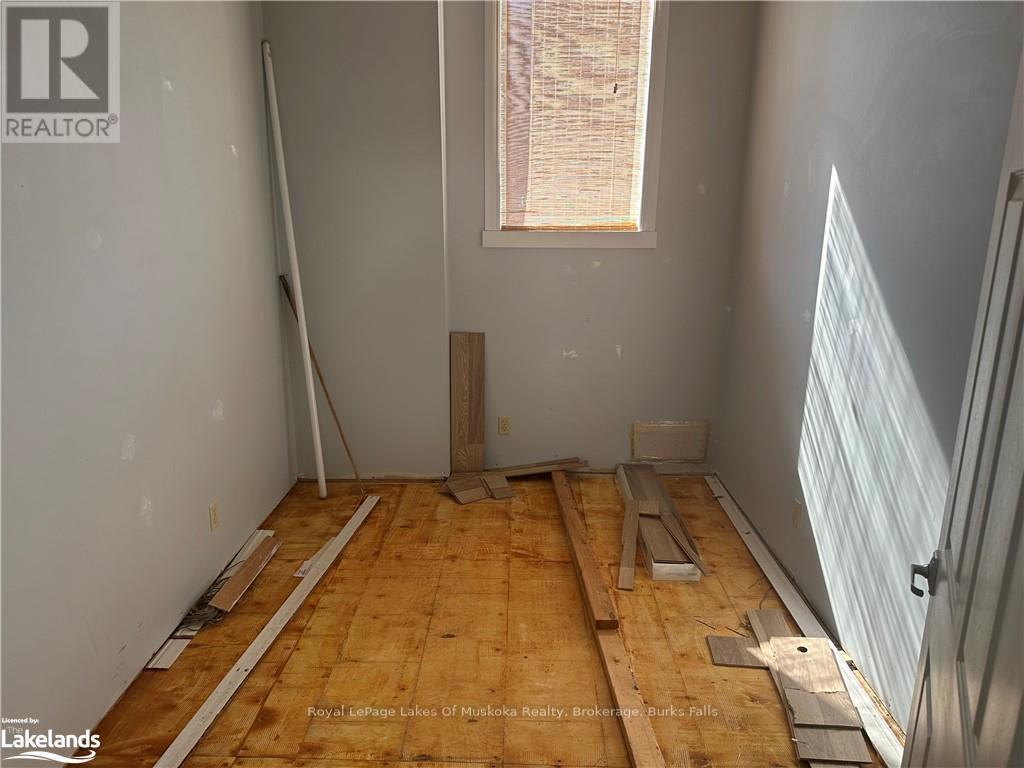 Main - 111 Yonge Street, Burk's Falls, Ontario  P0A 1C0 - Photo 6 - X10895661