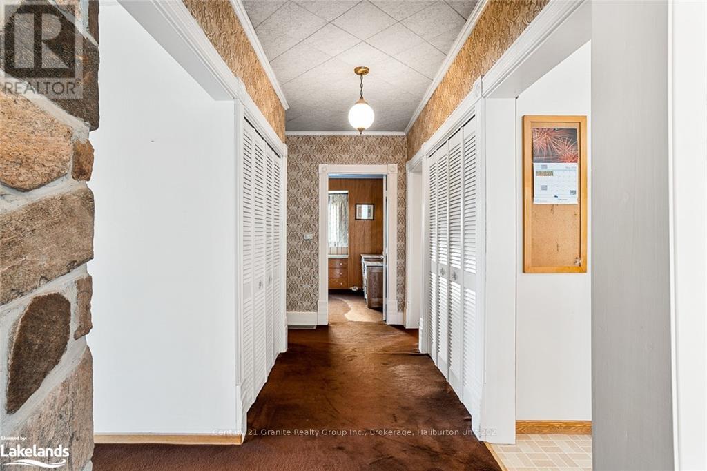 136 Highland Street, Dysart Et Al, Ontario  K0M 1S0 - Photo 8 - X10896231