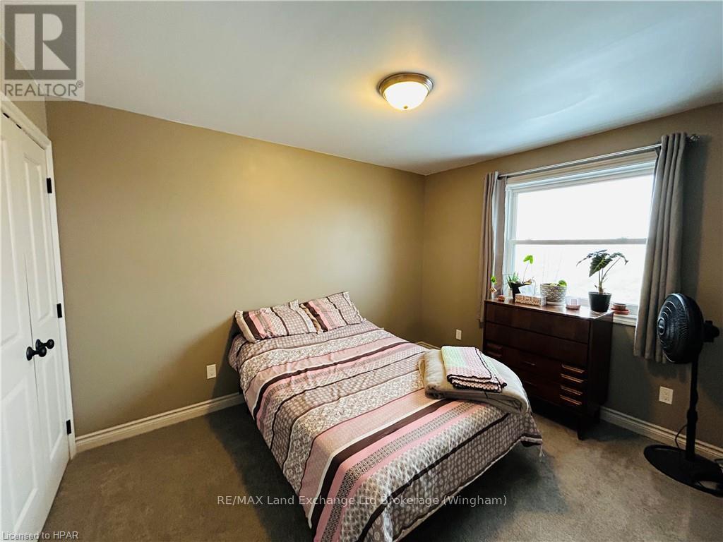 660 Gloria StreetNorth Huron (Blyth), Ontario  N0M 1H0 - Photo 15 - X11863971