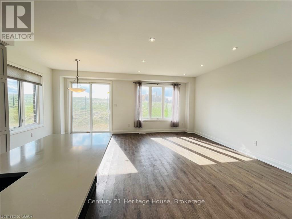 216 Histand TrailKitchener, Ontario  N2R 1P6 - Photo 13 - X11879694