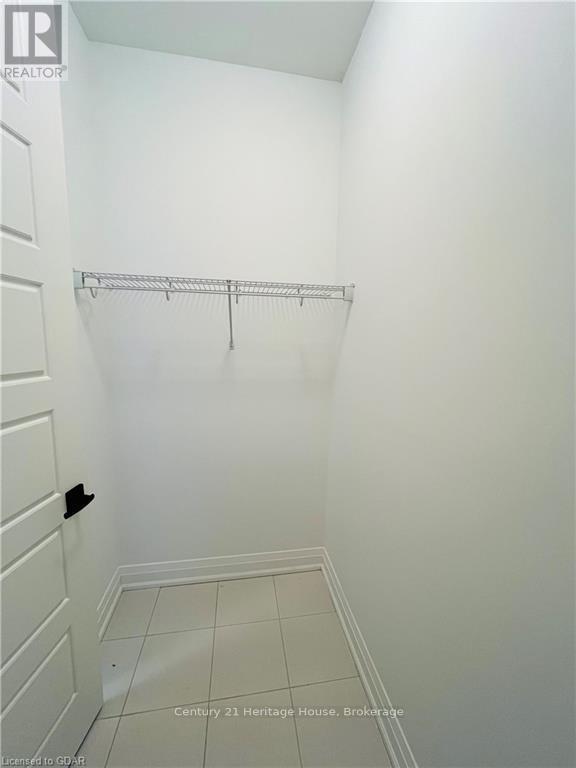 216 Histand TrailKitchener, Ontario  N2R 1P6 - Photo 22 - X11879694