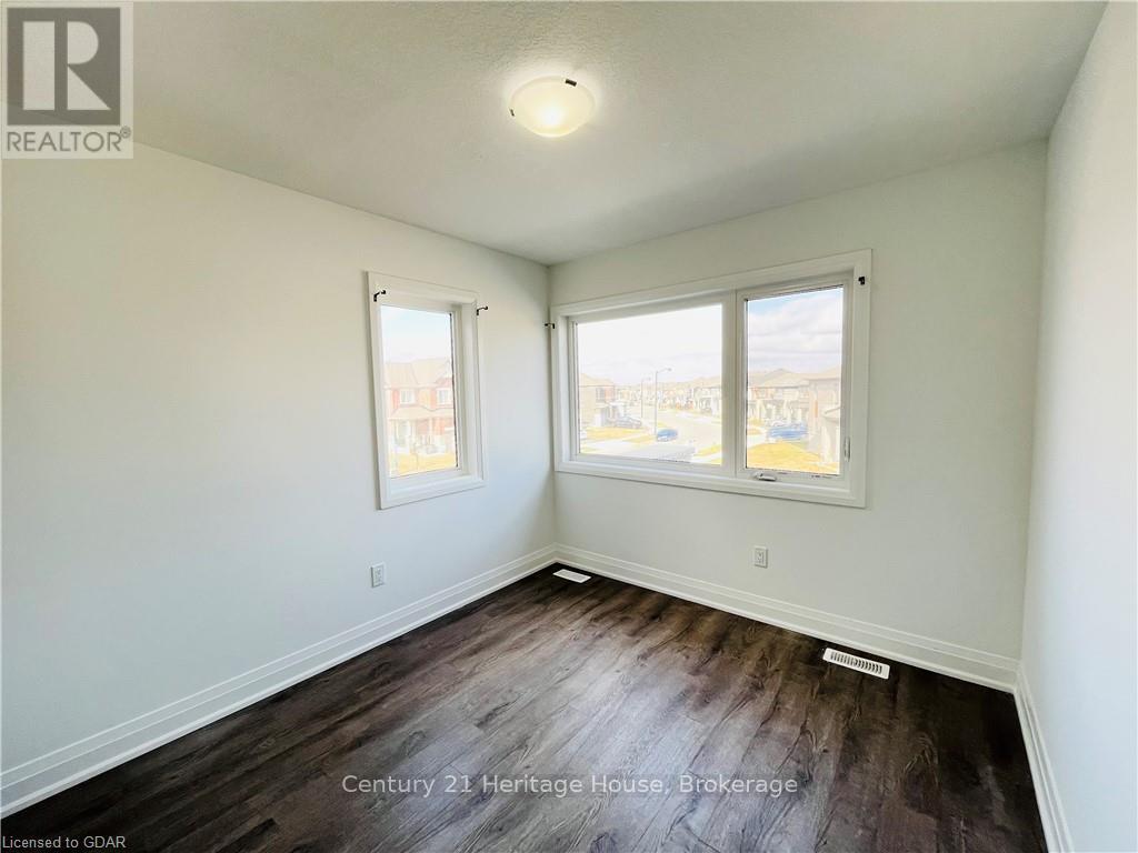 216 Histand TrailKitchener, Ontario  N2R 1P6 - Photo 26 - X11879694