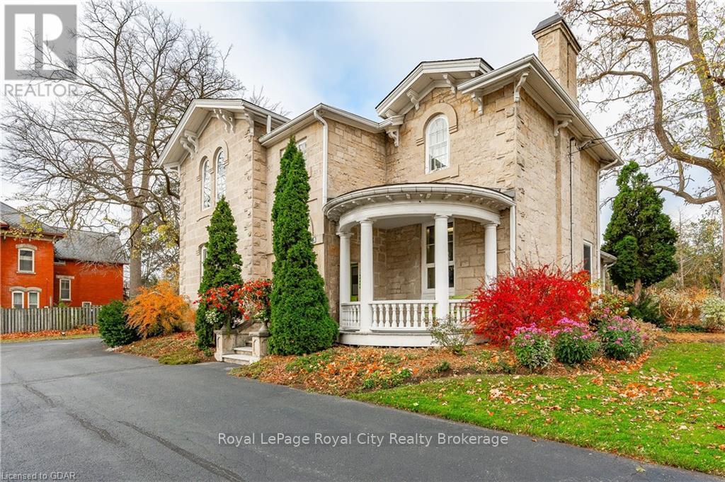 25 WATERLOO AVENUE, Guelph, Ontario