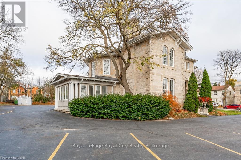 25 Waterloo Avenue, Guelph, Ontario  N1H 3H4 - Photo 4 - X11879720