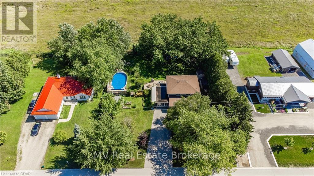 912 Scotland Street, Centre Wellington, Ontario  N1M 2W5 - Photo 2 - X11879746