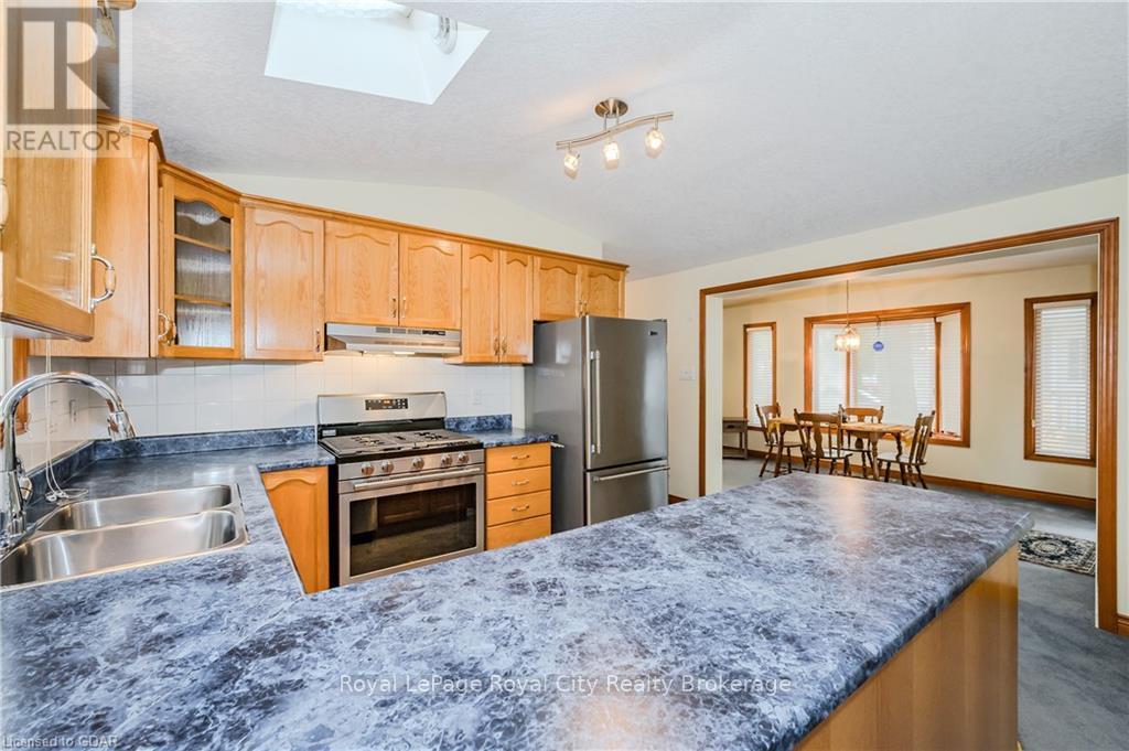 2 Spruce Avenue, Puslinch, Ontario  N1H 6H9 - Photo 16 - X11879796