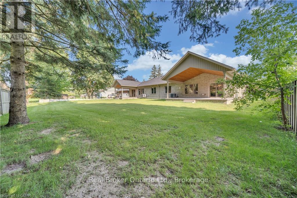 92 & 94 King Street S, Minto (Harriston), Ontario  N0G 1Z0 - Photo 28 - X11879818