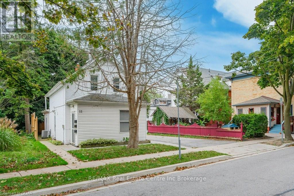 11 Mansion Street, Kitchener, Ontario  N2H 2J5 - Photo 30 - X11879823