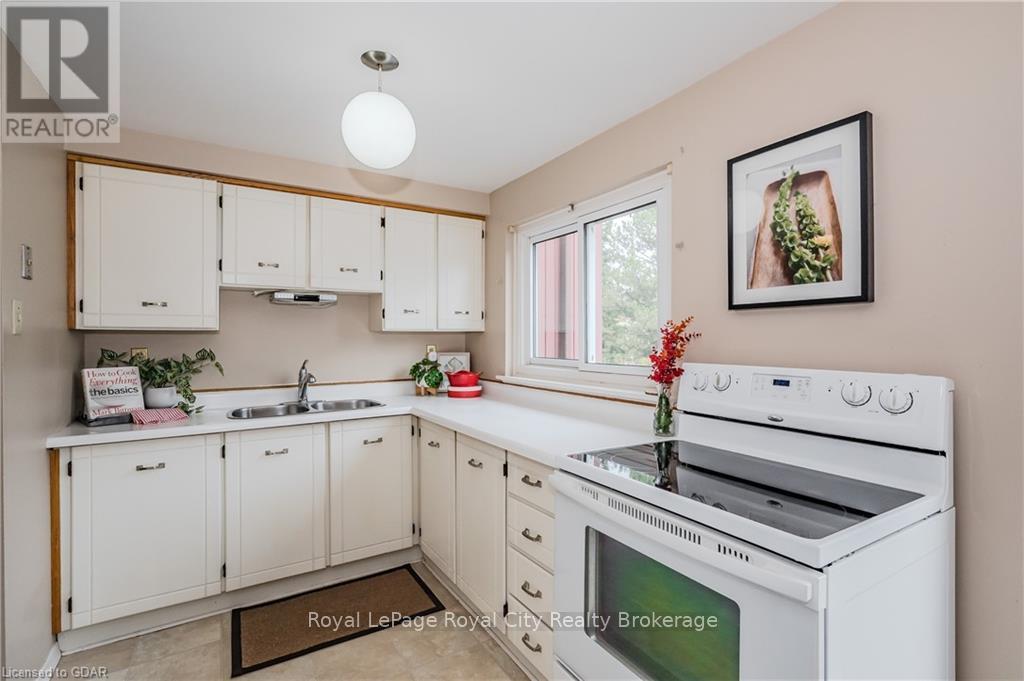 5 - 2 Worton Avenue, Guelph, Ontario  N1H 7C5 - Photo 12 - X11879839