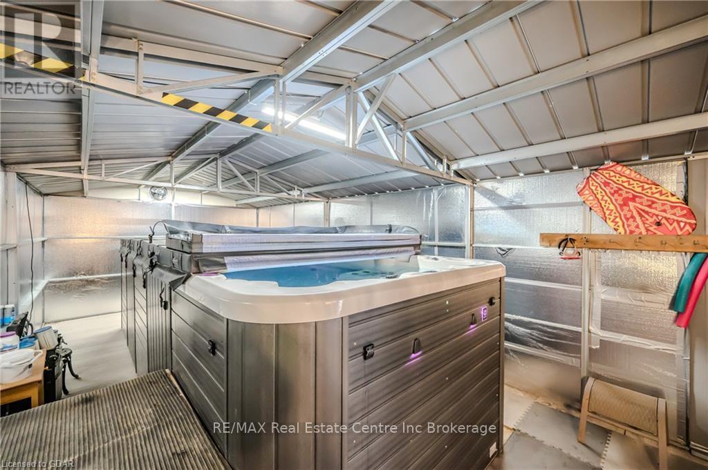 400 Starwood Drive, Guelph, Ontario  N1E 7A4 - Photo 29 - X11879852