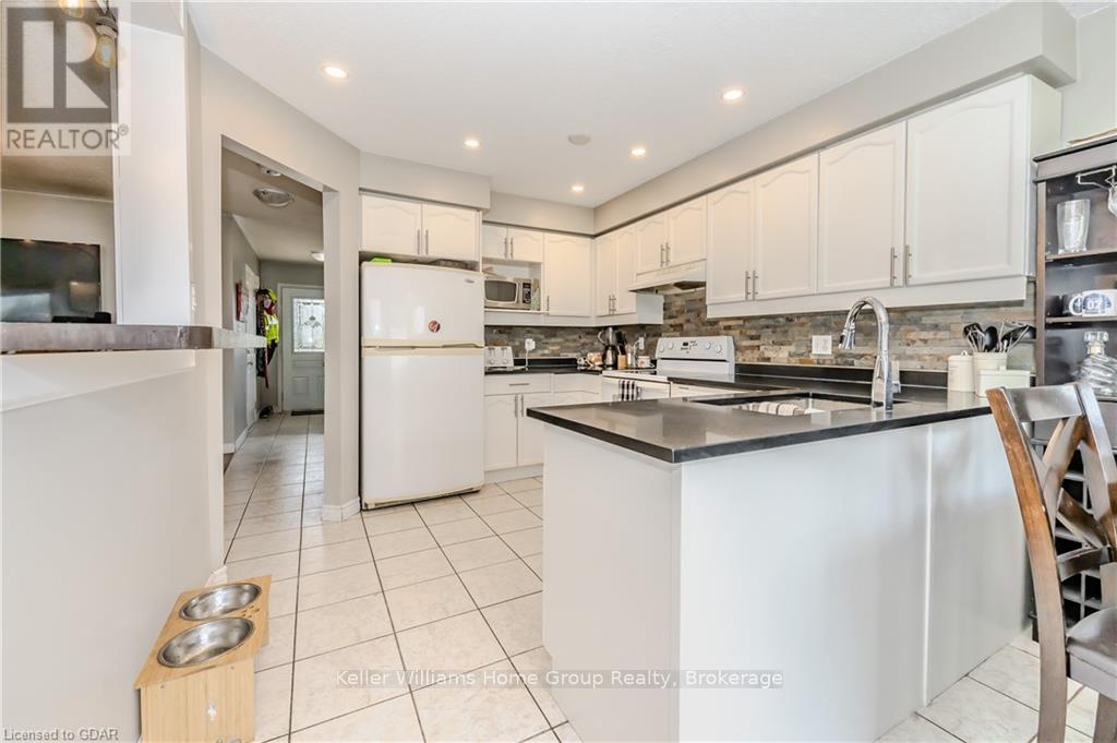 109 Hawkins DriveCambridge, Ontario  N1T 2A3 - Photo 11 - X11879896