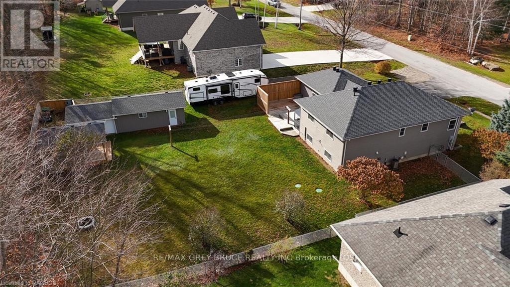 18 Walker Way, South Bruce Peninsula, Ontario  N0H 2G0 - Photo 28 - X11879915