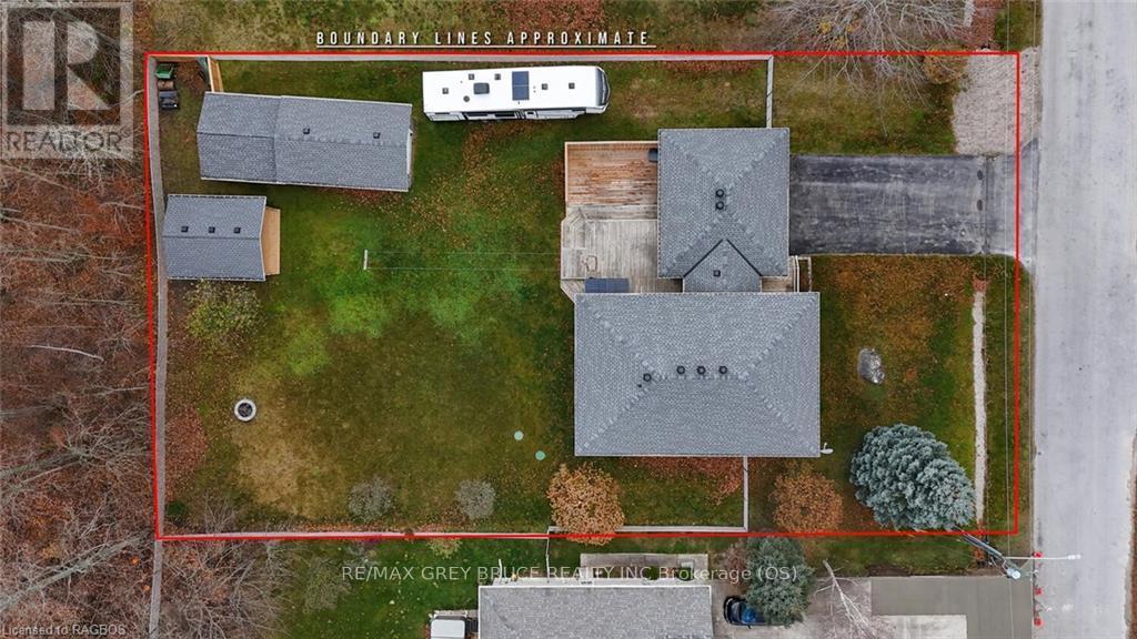 18 Walker Way, South Bruce Peninsula, Ontario  N0H 2G0 - Photo 6 - X11879915