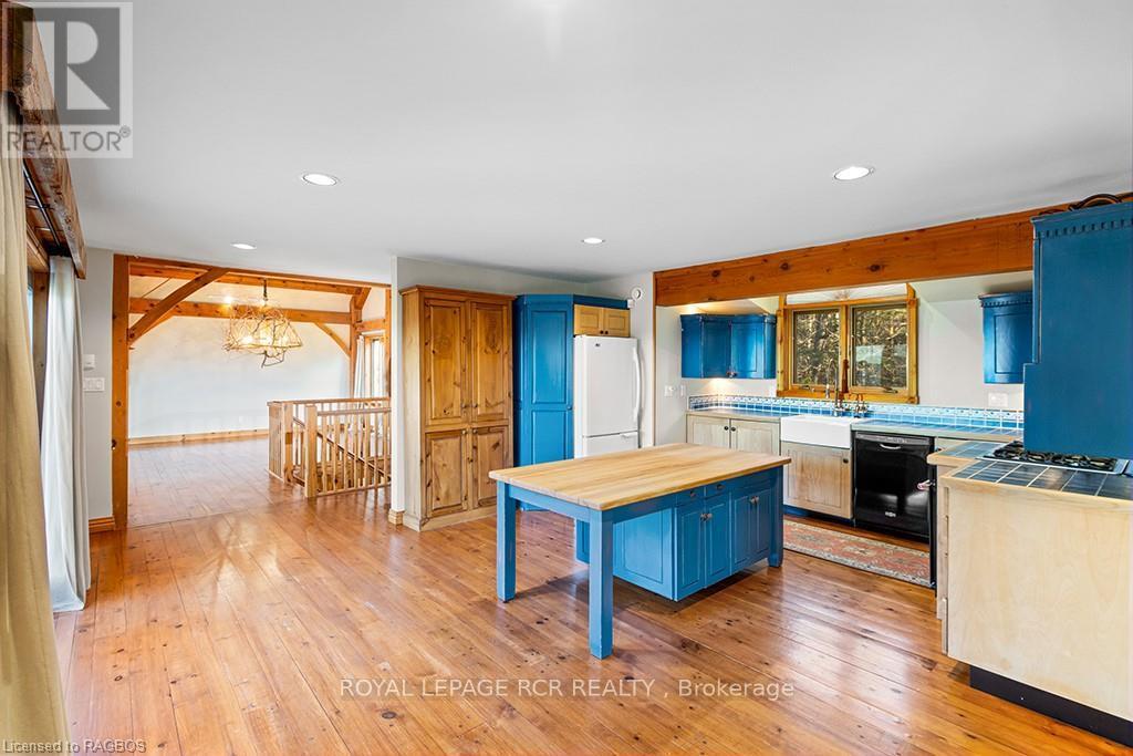 92 Moore St, Northern Bruce Peninsula, Ontario  N0H 1W0 - Photo 12 - X11879942