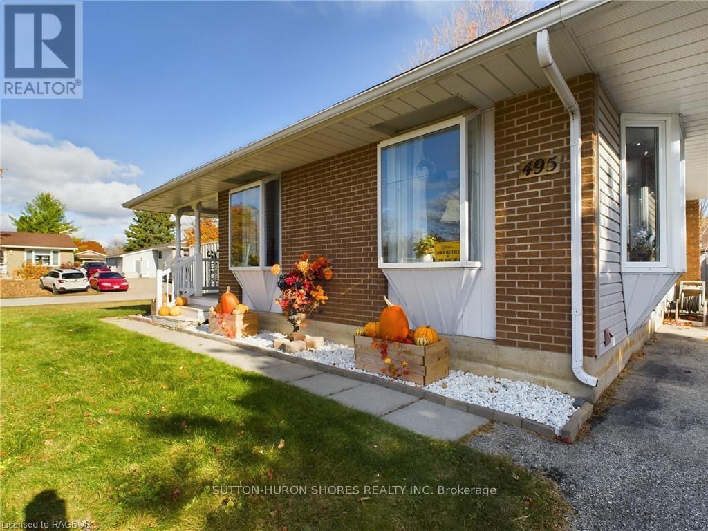 Property at 495 RIDGE STREET image 3
