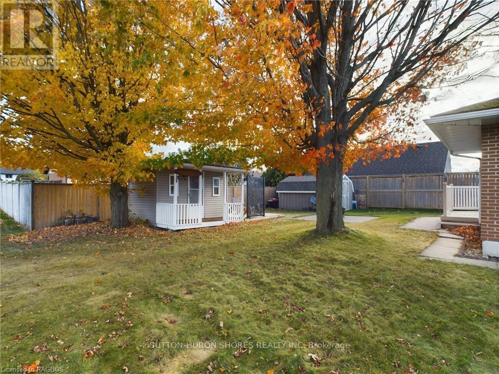 495 Ridge Street, Saugeen Shores, Ontario  N0H 2C1 - Photo 7 - X11879988