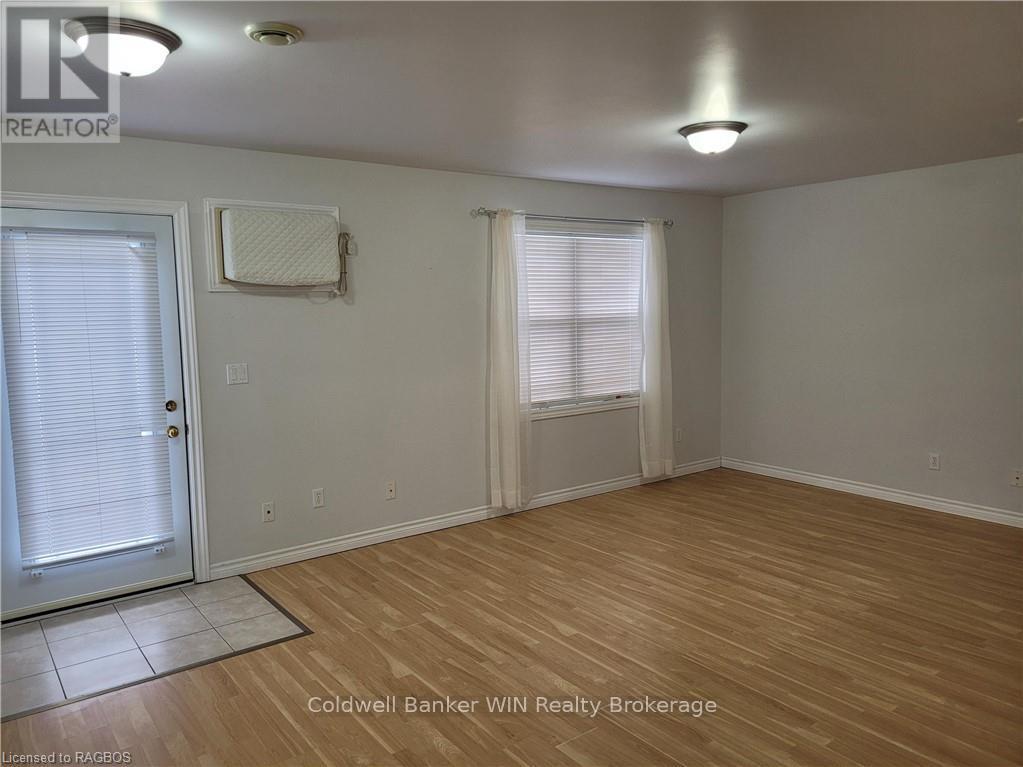 3 - 444 Newfoundland Street, Wellington North, Ontario  N0G 2L2 - Photo 5 - X11880000