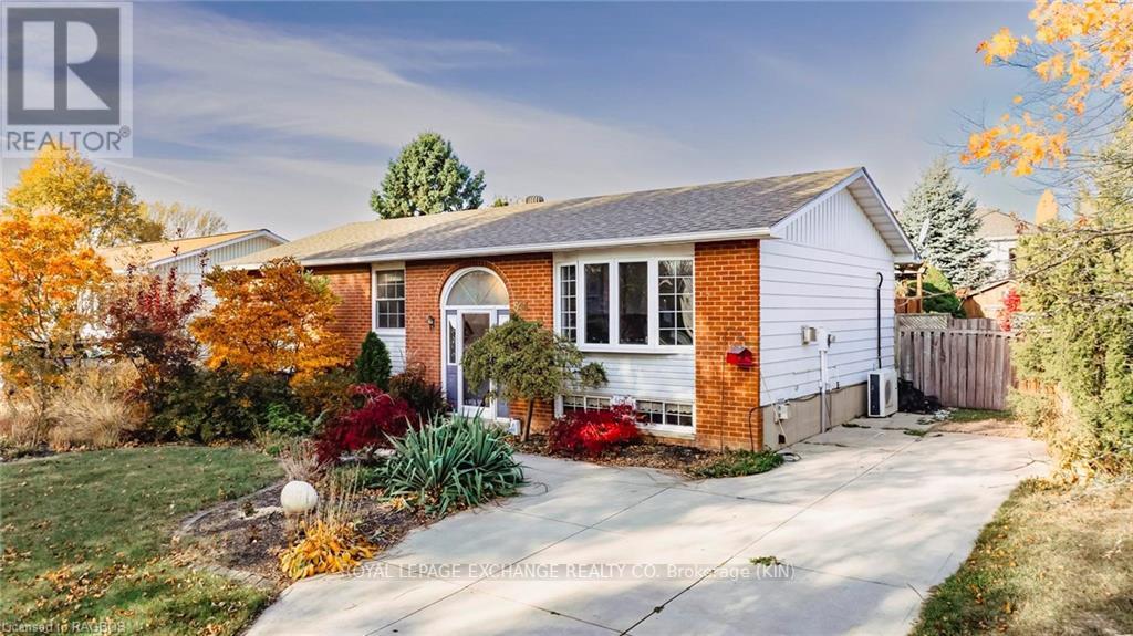 644 Scott Street, Kincardine, Ontario  N2Z 1V6 - Photo 2 - X11880042