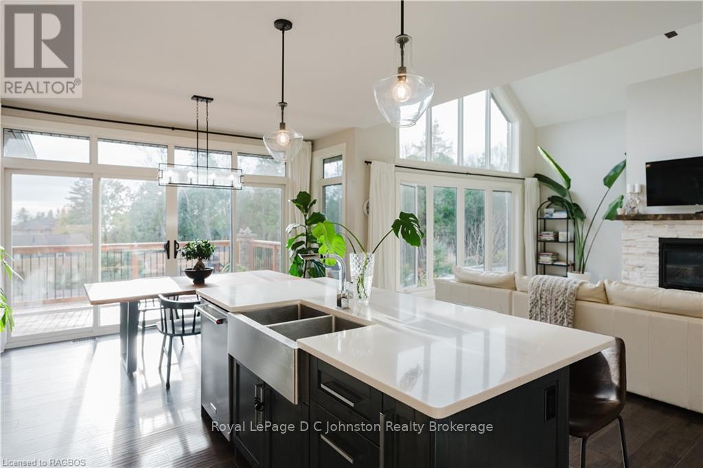 136 Trillium Drive Drive, Saugeen Shores, Ontario  N0H 2C2 - Photo 16 - X11880044