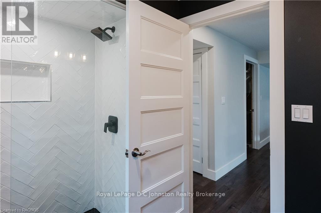 136 Trillium Drive Drive, Saugeen Shores, Ontario  N0H 2C2 - Photo 37 - X11880044