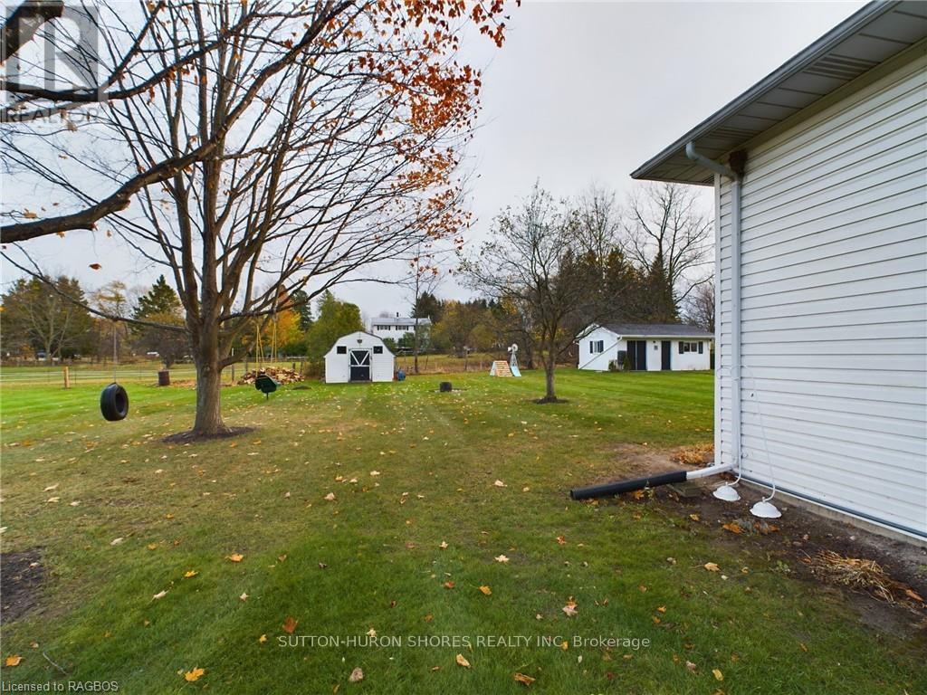 10 Smith Street, Kincardine, Ontario  N0G 2T0 - Photo 4 - X11880072