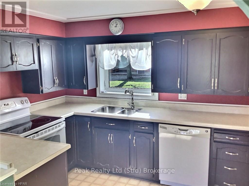 42669 Graham Road, Huron East, Ontario  N0G 1H0 - Photo 10 - X11880155
