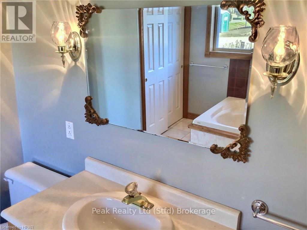 42669 Graham Road, Huron East, Ontario  N0G 1H0 - Photo 20 - X11880155