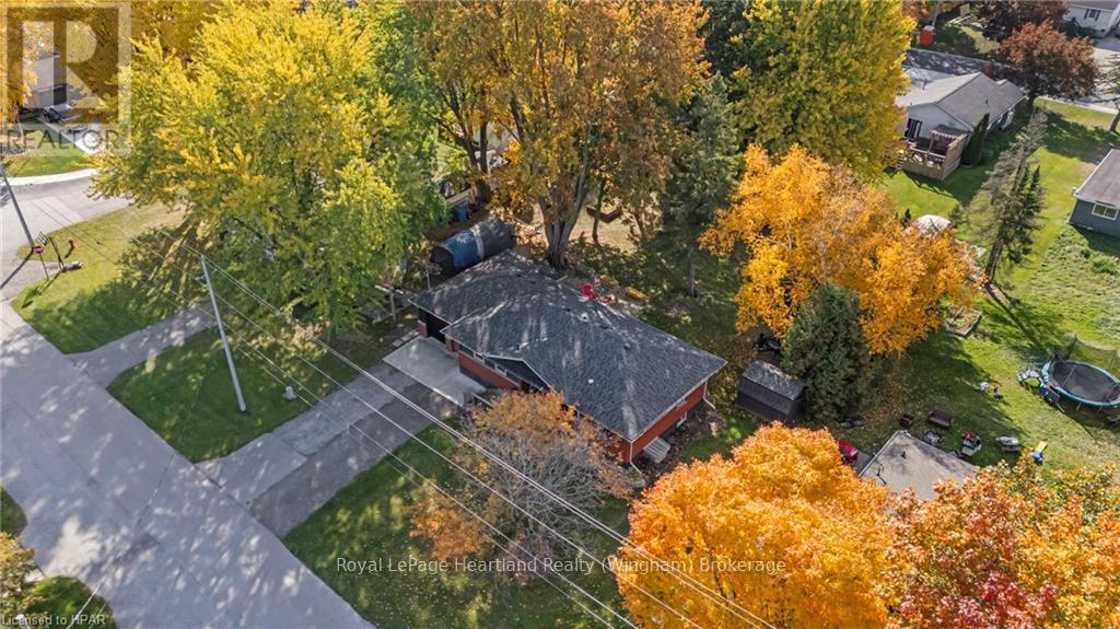 87 George Street N, Minto, Ontario  N0G 1Z0 - Photo 3 - X11880168