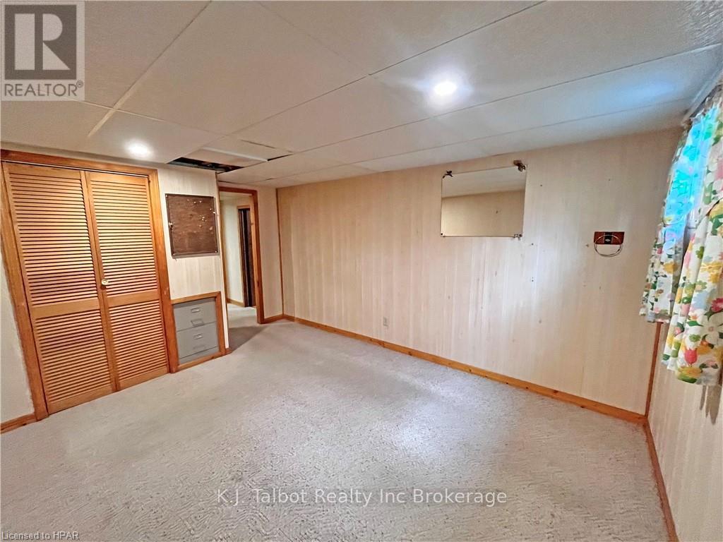 8 Stanley Street, Central Huron, Ontario  N7A 3X8 - Photo 20 - X11880175