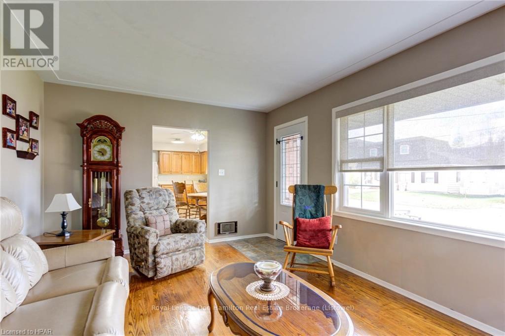 235 Lillico Avenue S, North Perth, Ontario  N4W 2L6 - Photo 10 - X11880185