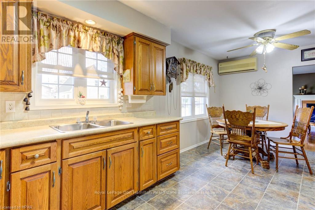 235 Lillico Avenue S, North Perth, Ontario  N4W 2L6 - Photo 16 - X11880185