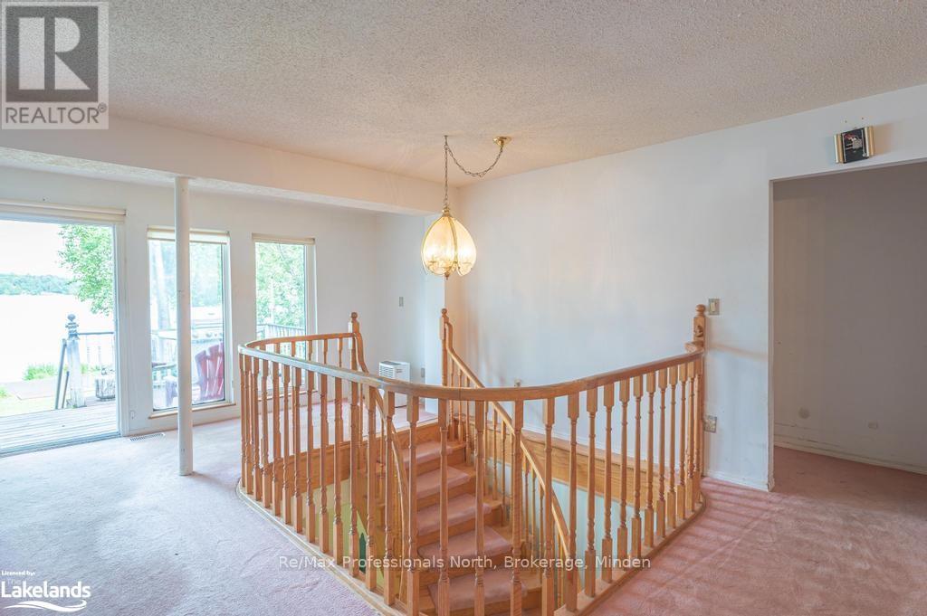 1015 Blackberry Lane, Algonquin Highlands, Ontario  K0M 2K0 - Photo 10 - X10898134