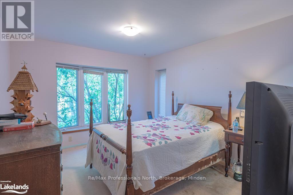 1015 Blackberry Lane, Algonquin Highlands, Ontario  K0M 2K0 - Photo 18 - X10898134