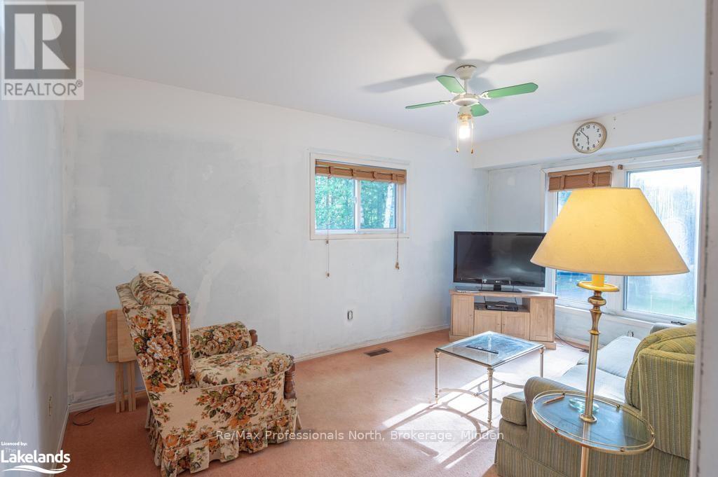1015 Blackberry Lane, Algonquin Highlands, Ontario  K0M 2K0 - Photo 19 - X10898134