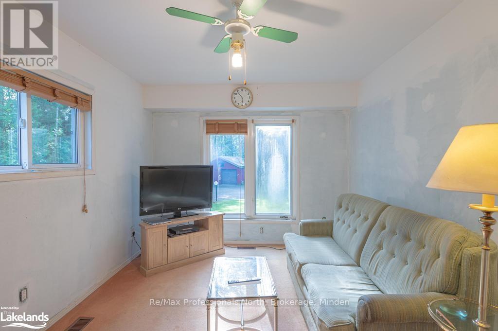 1015 Blackberry Lane, Algonquin Highlands, Ontario  K0M 2K0 - Photo 20 - X10898134
