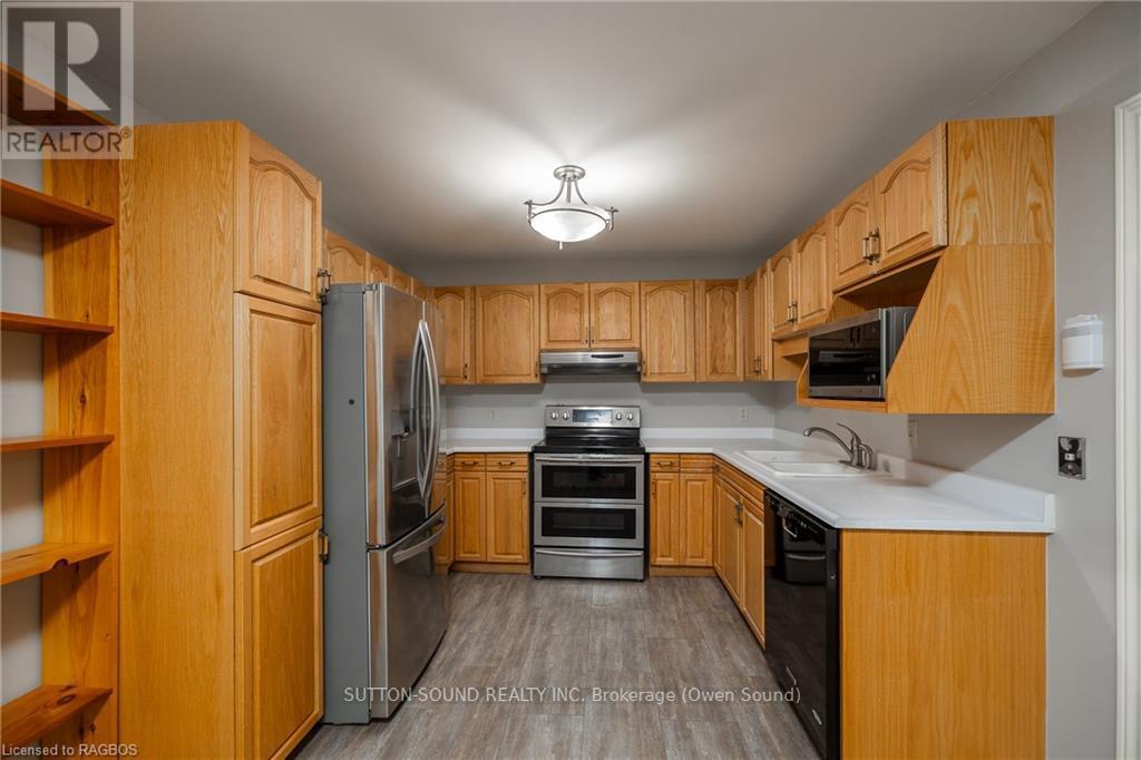 210 - 2555 3rd Avenue W, Owen Sound, Ontario  N4K 6T8 - Photo 10 - X11880056