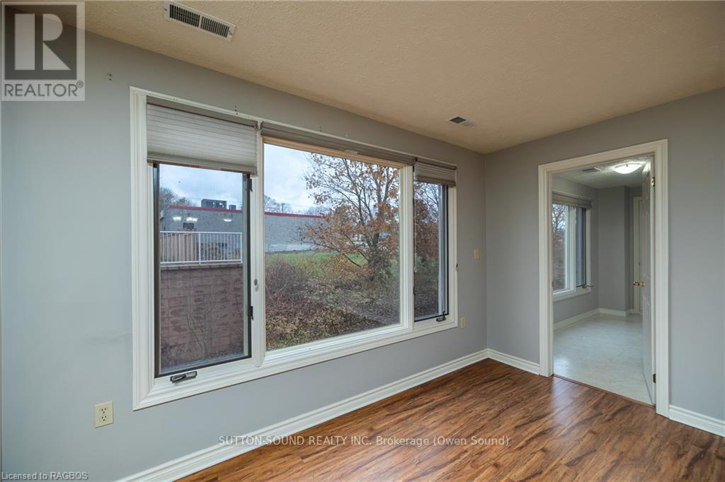 210 - 2555 3rd Avenue W, Owen Sound, Ontario  N4K 6T8 - Photo 15 - X11880056