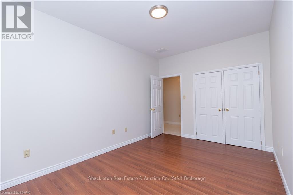 254 - 55 Downie Street, Stratford, Ontario  N5A 1W7 - Photo 12 - X11880195