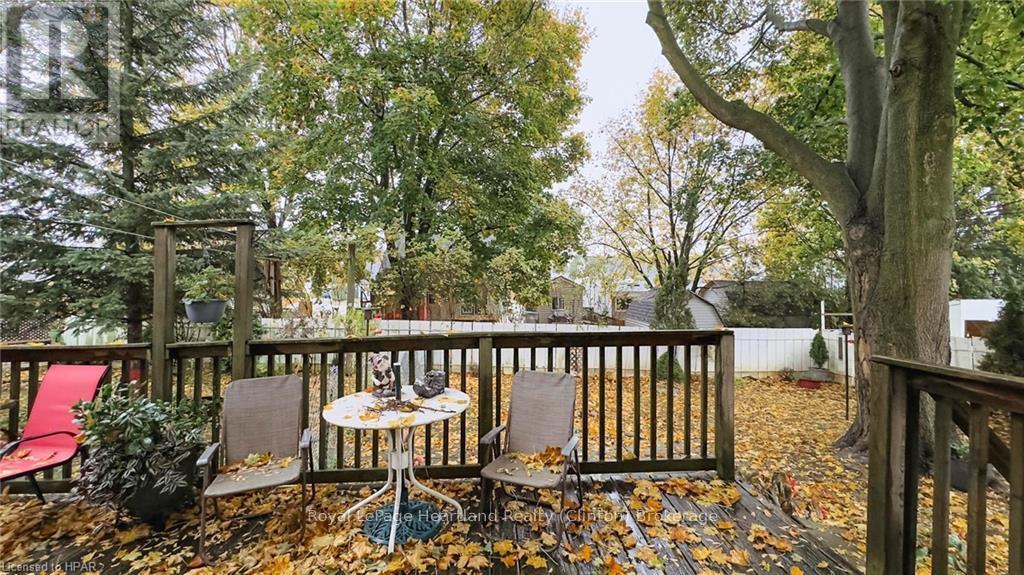 53 Victoria Boulevard, Huron East, Ontario  N0M 1L0 - Photo 38 - X11880196