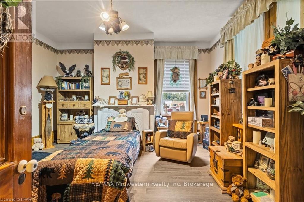 163 John Street, Minto, Ontario  N0G 1Z0 - Photo 7 - X11880210