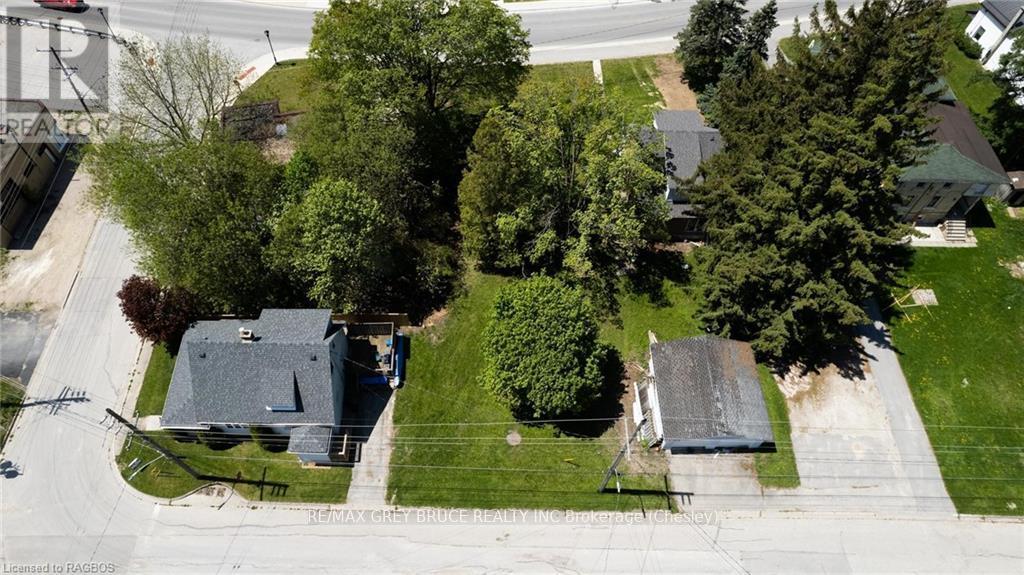 37 1st Ave N, Arran-Elderslie, Ontario  N0G 1L0 - Photo 2 - X10848698