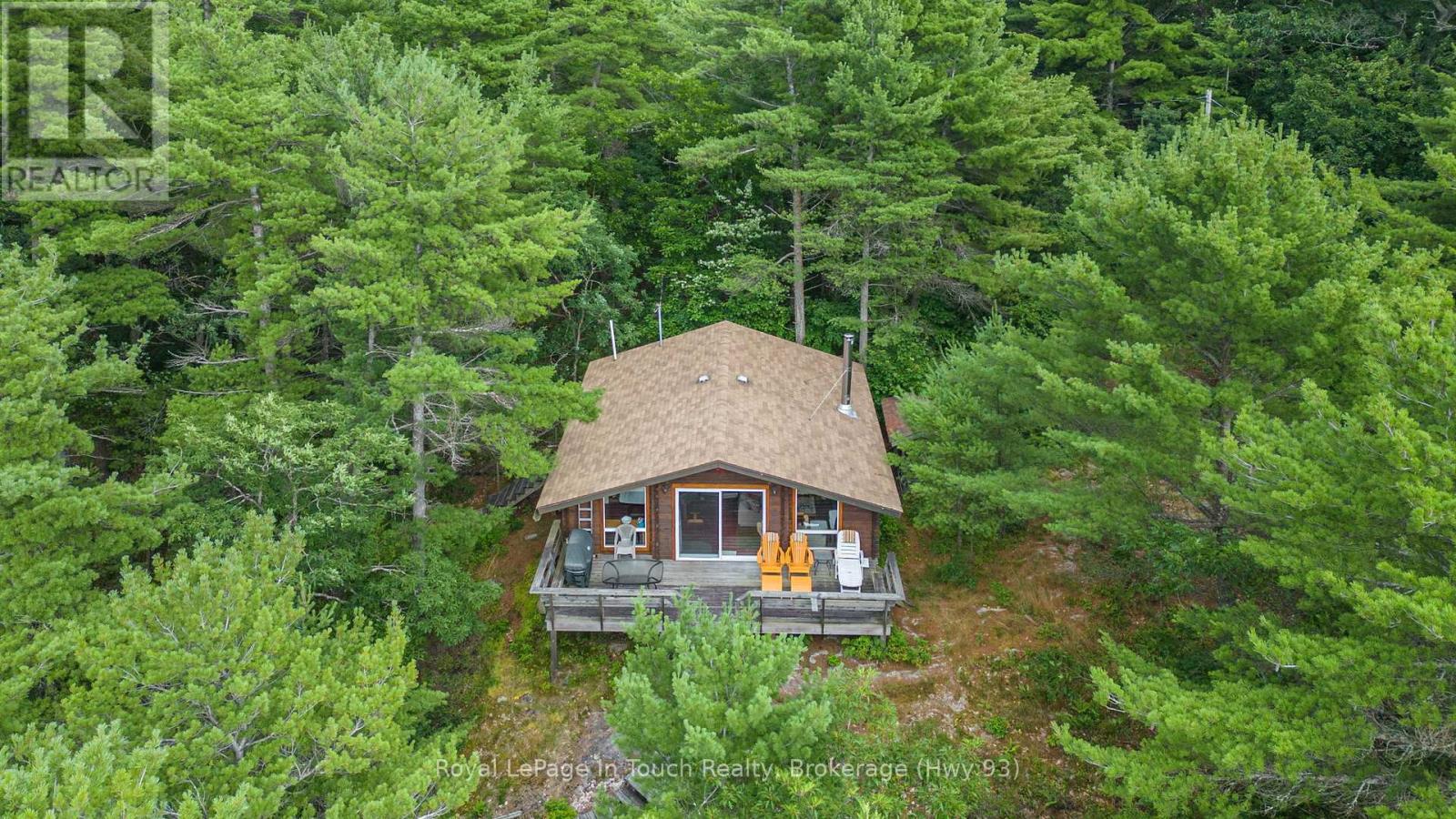 B207-10 WAHSOUNE ISLAND, The Archipelago, Ontario