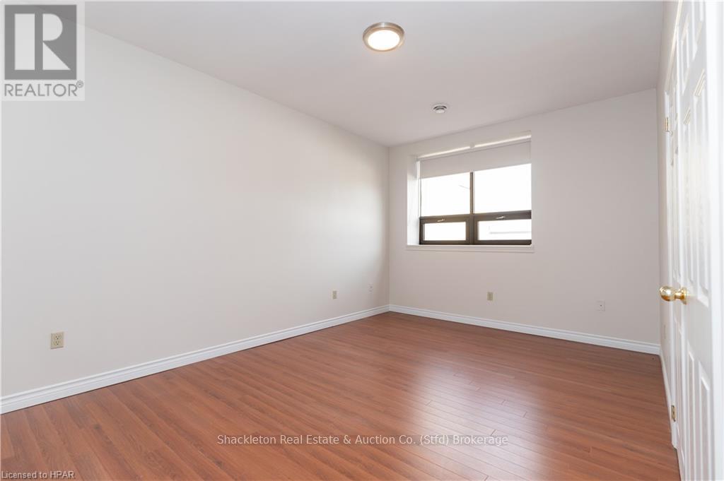 255 - 55 Downie Street, Stratford, Ontario  N5A 1W7 - Photo 18 - X11880214