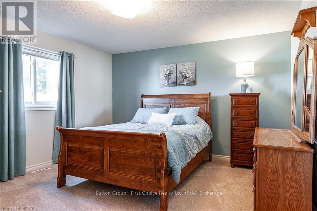 187 Blenheim Court, West Perth, Ontario  N0K 1N0 - Photo 10 - X11880216