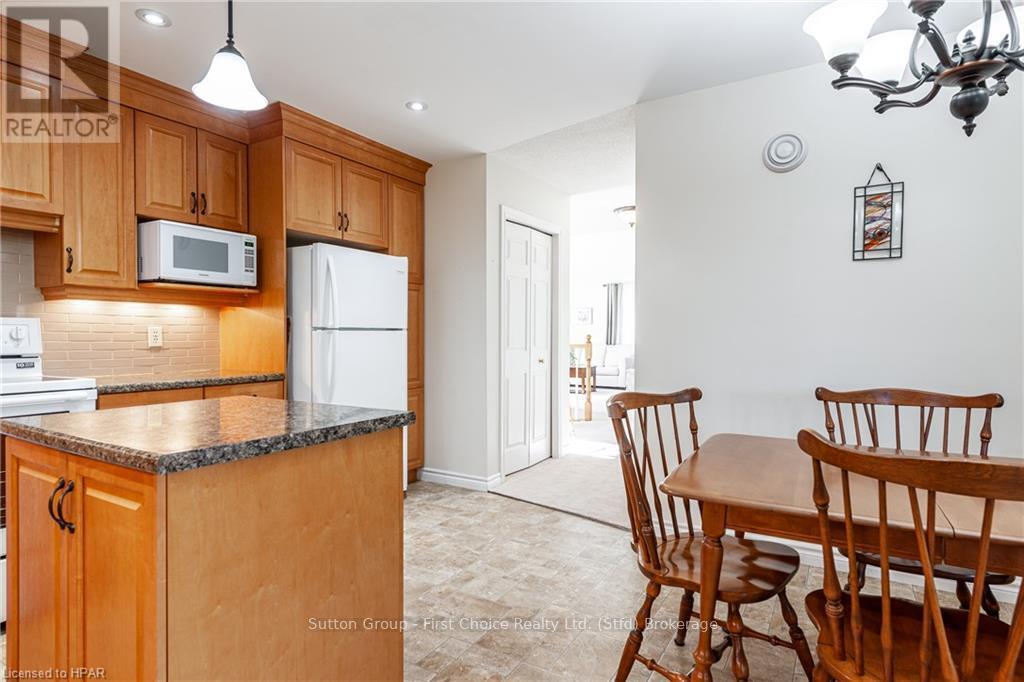 187 Blenheim Court, West Perth, Ontario  N0K 1N0 - Photo 8 - X11880216